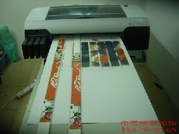 數(shù)碼直噴印花機(jī)